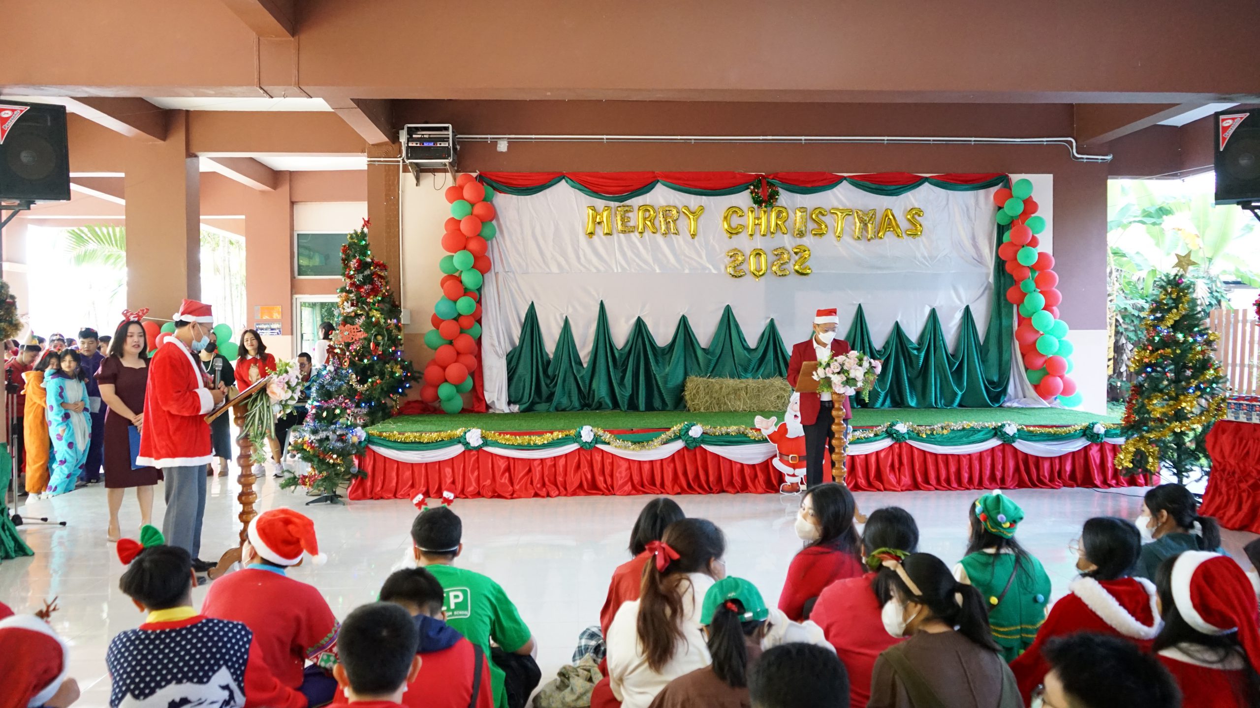 โรงเรียนสรรพวิทยาคม กิจกรรมงานวันคริสต์มาส ปีใหม่และแข็งขันทักษะภาษาอังกฤษ Merry Christmas & Happy New Year 2023 & English Competition